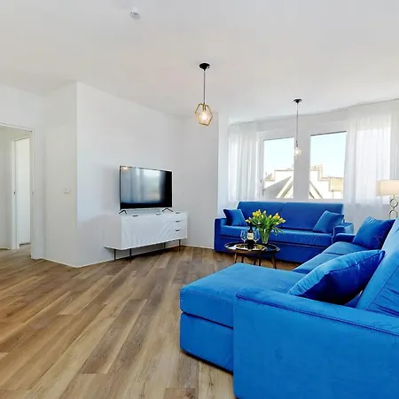 La Flavia Design By Halldis * Rom